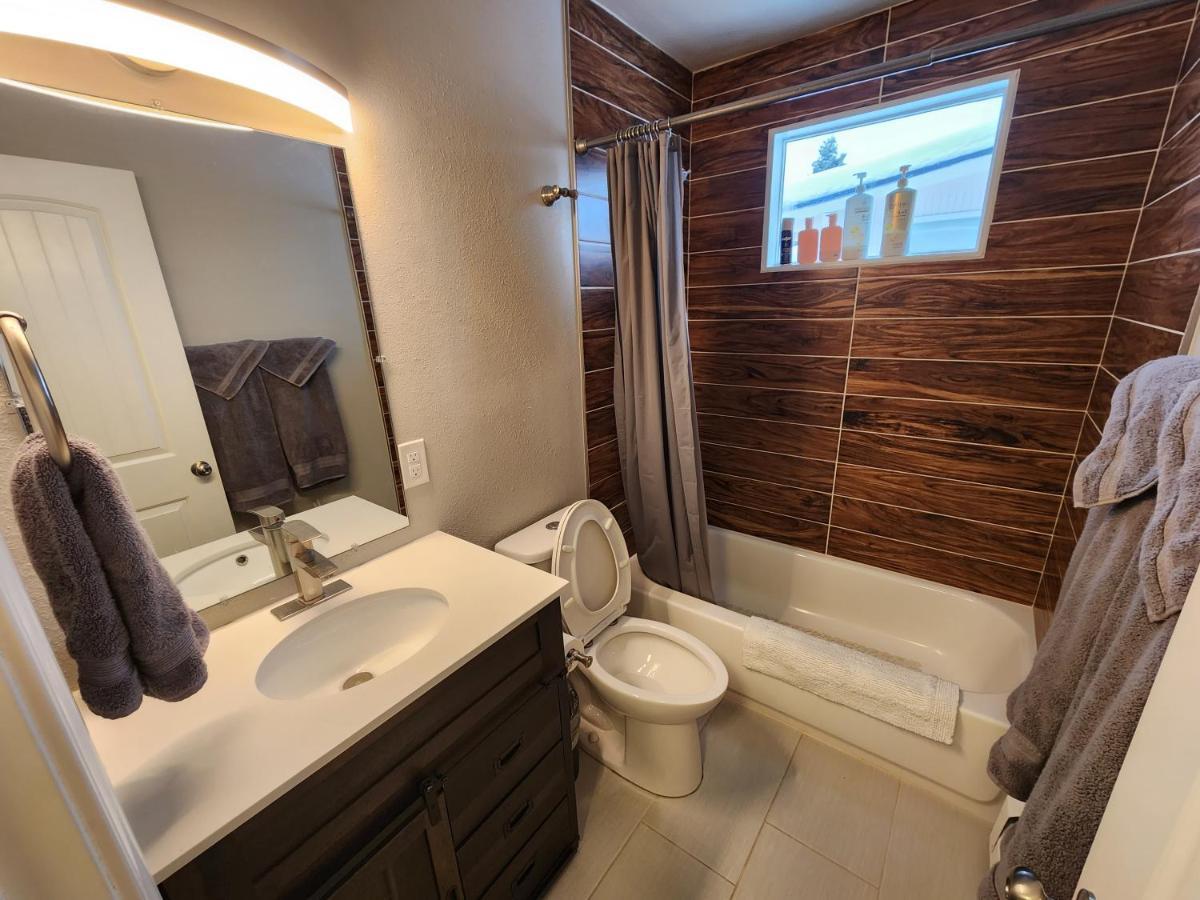 Nightshade Bnb Anchorage Exterior foto
